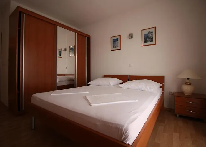 Dalmatien Traumhaus Апартаменти *