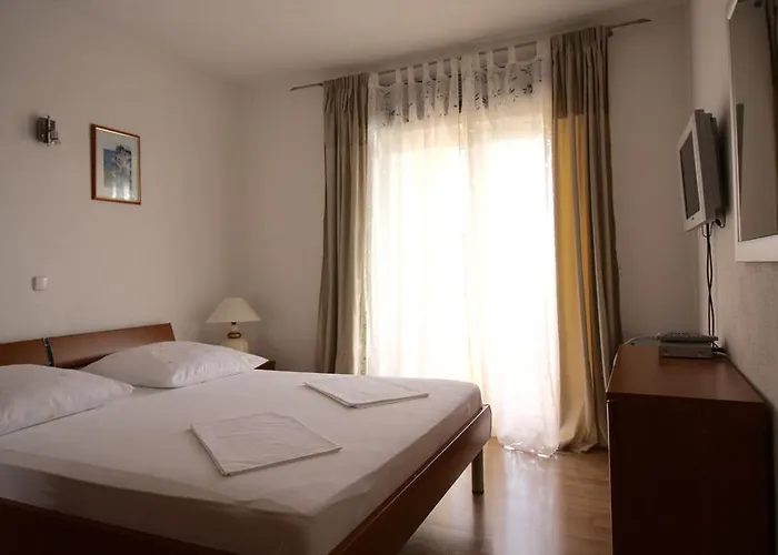 Dalmatien Traumhaus * Макарська