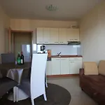 Dalmatien Traumhaus * מאקרסקה