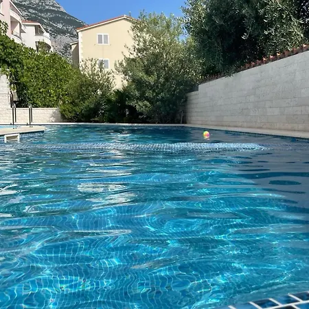 Апартаменты Dalmatien Traumhaus