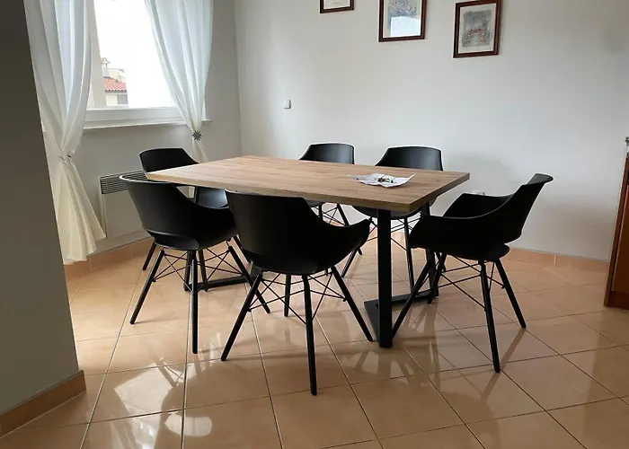 Dalmatien Traumhaus מאקרסקה